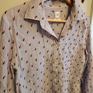 GAP Fitted Boyfriend Shirt